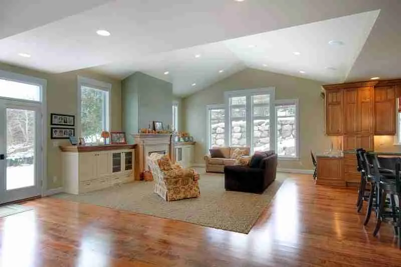 Top 10 Interior Renovation Trends You Shouldn’t Miss in 2025